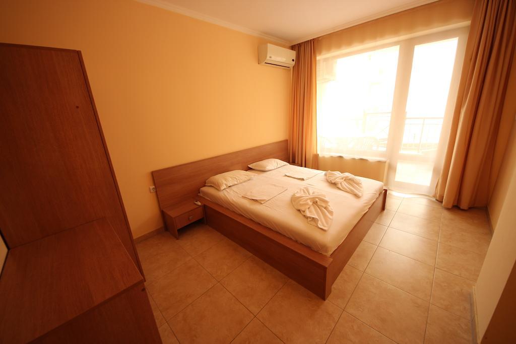 Menada Sea Regal Apartments Сонячний Берег Номер фото
