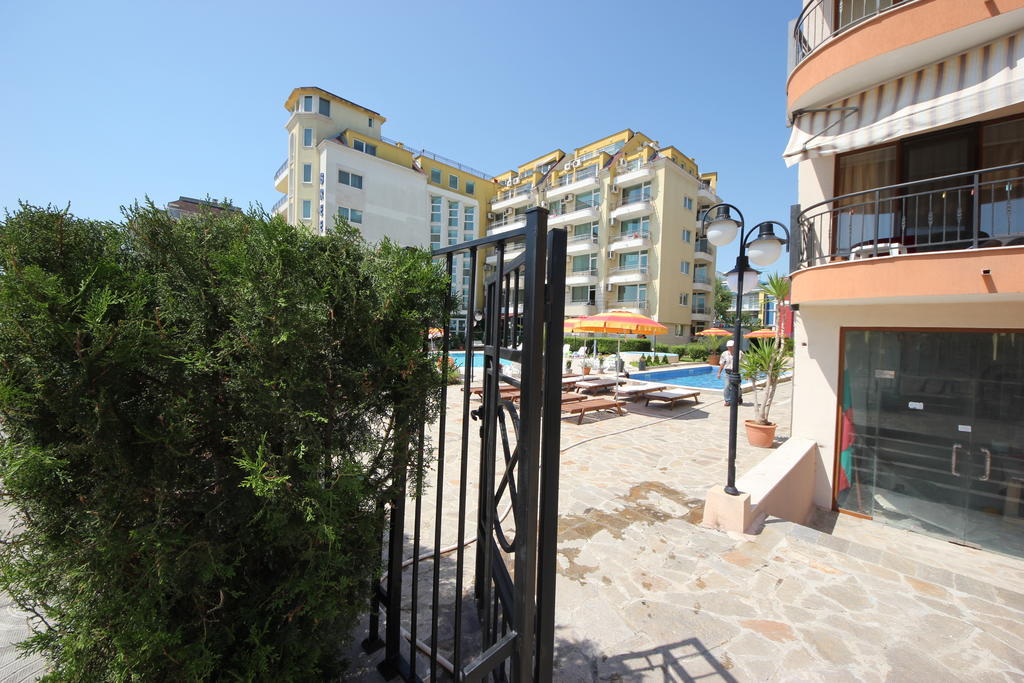 Menada Sea Regal Apartments Сонячний Берег Екстер'єр фото