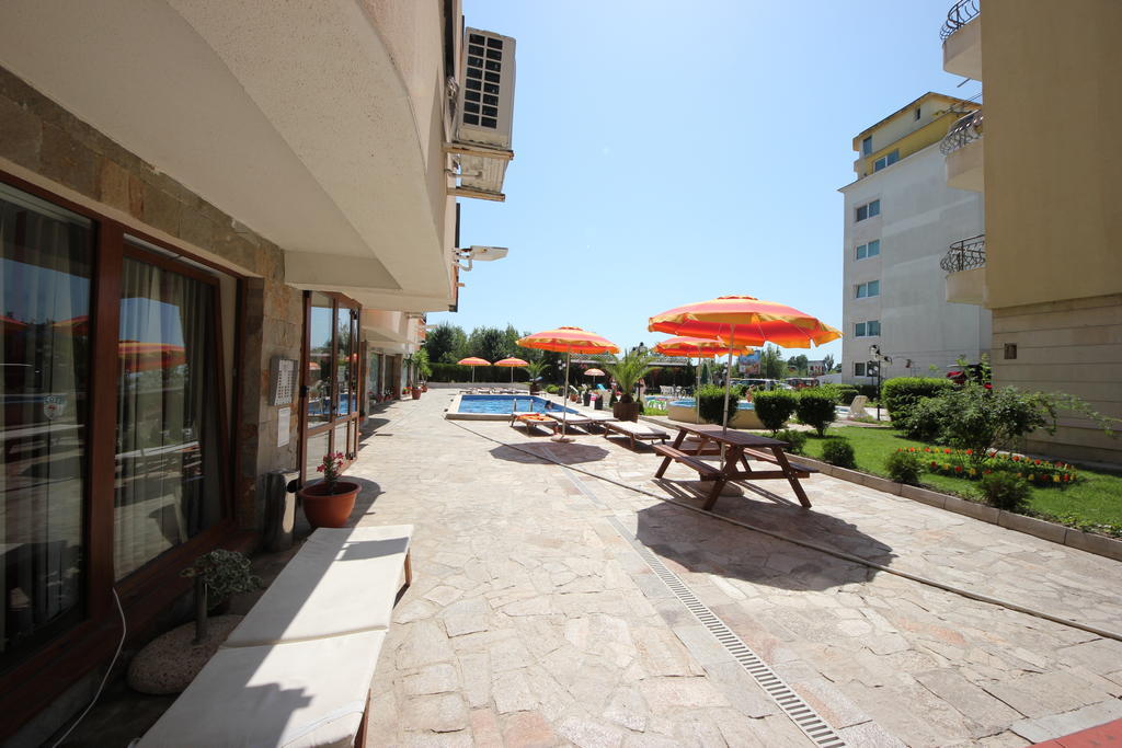 Menada Sea Regal Apartments Сонячний Берег Екстер'єр фото