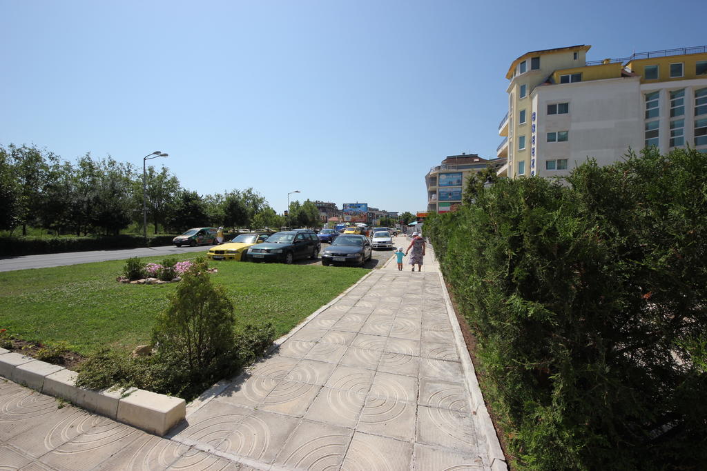 Menada Sea Regal Apartments Сонячний Берег Екстер'єр фото