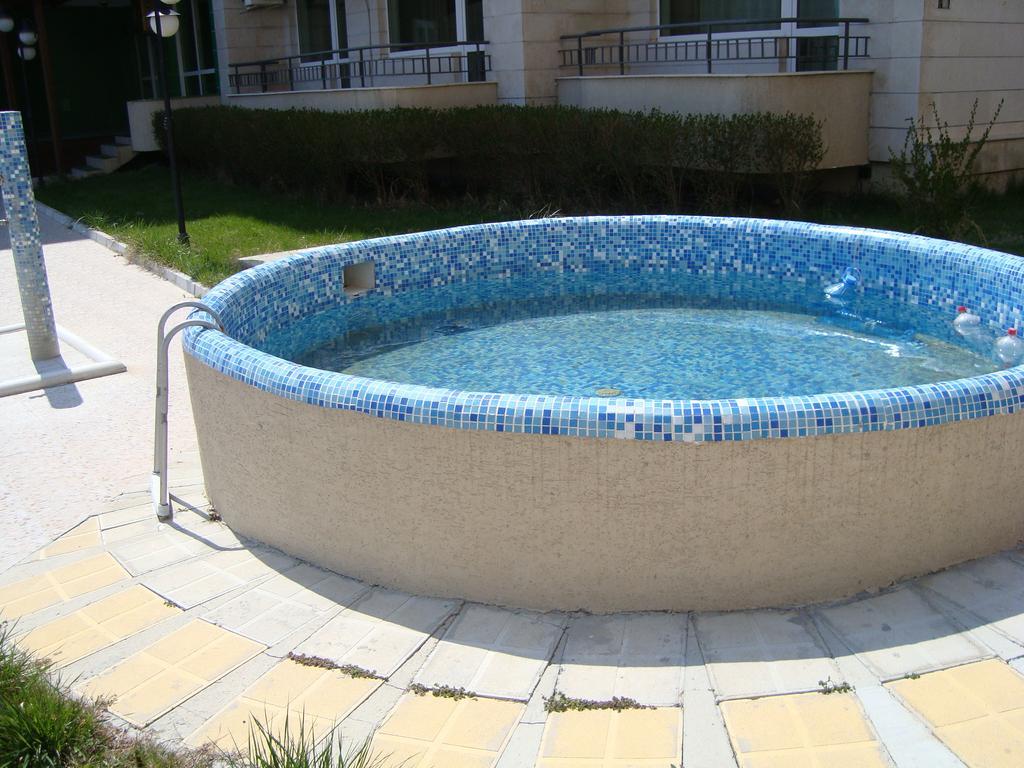 Menada Sea Regal Apartments Сонячний Берег Екстер'єр фото
